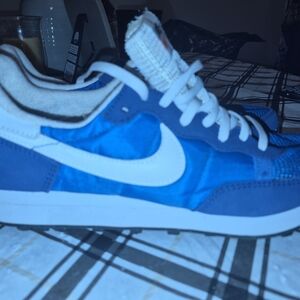 Nike Men's Royal Blue and White Sneakers